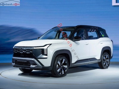 Xe Mitsubishi Destinator Ultimate 2026