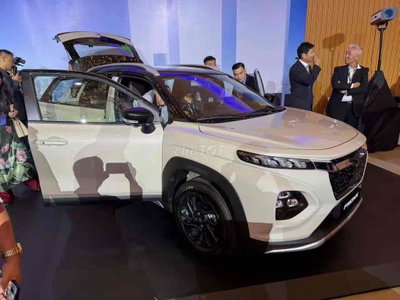 Suzuki fronx đủ màu giao ngay ưu đãi chốt sớm