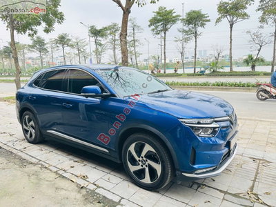 Xe VinFast VF8 Eco AWD 2024