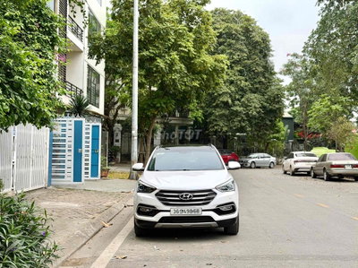 Hyundai Santa Fe 2016 2.4L 4WD - 98000 km