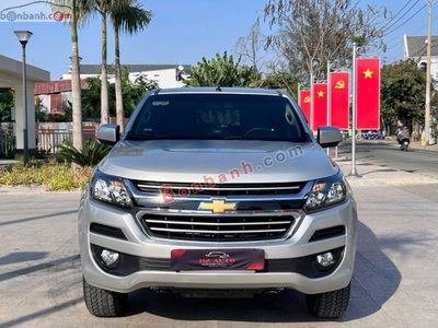 Xe Chevrolet Colorado LT 2.5L 4x2 MT 2018
