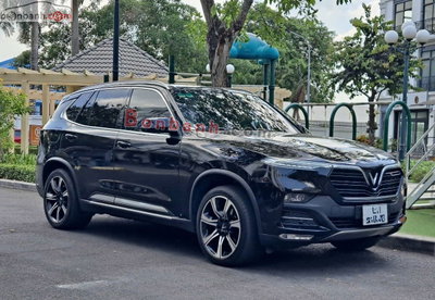 Xe VinFast Lux SA 2.0 Premium 2.0 AT 2021
