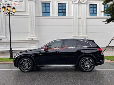 Xe Mercedes Benz GLC 300 4Matic 2023