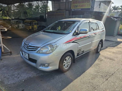Toyota Innova 2010 J Bạc