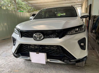 Fortuner 2021 Legender, siêu đẹp, 65 ngàn km