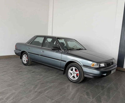Toyota Camry Xám