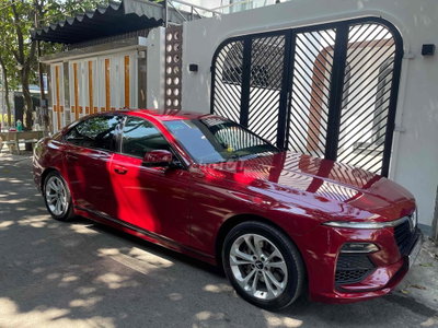 VinFast Lux A2.0 2022 A2.0 Tiêu chuẩn - 104000 km