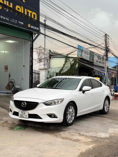 Mazda 6 2016 2.0 Full Trắng
