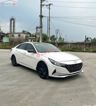 Xe Hyundai Elantra 1.6 AT Đặc biệt 2023