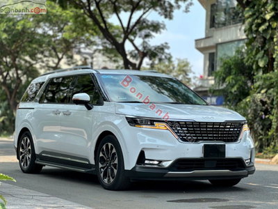 Xe Kia Carnival Signature 2.2D 2023