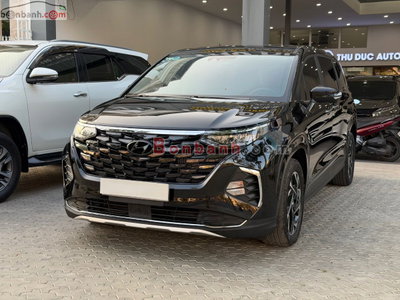 Xe Hyundai Custin Cao Cấp 2.0T 2024