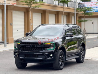 Xe Ford Everest Titanium 2.0L 4x2 AT 2023