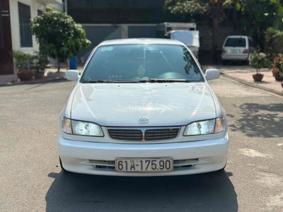 Toyota Corolla 2001 Trắng