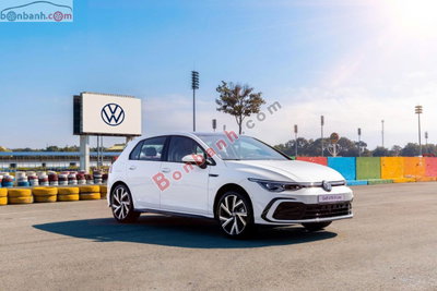 Xe Volkswagen Golf 1.5 eTSI R-Line 2024