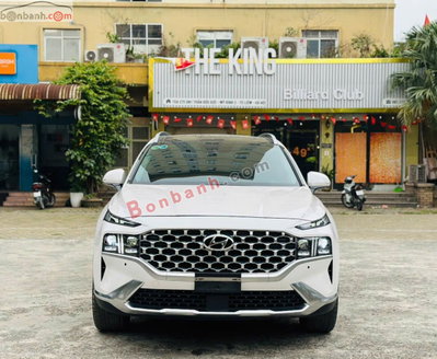 Xe Hyundai SantaFe Cao cấp 2.5L HTRAC 2024