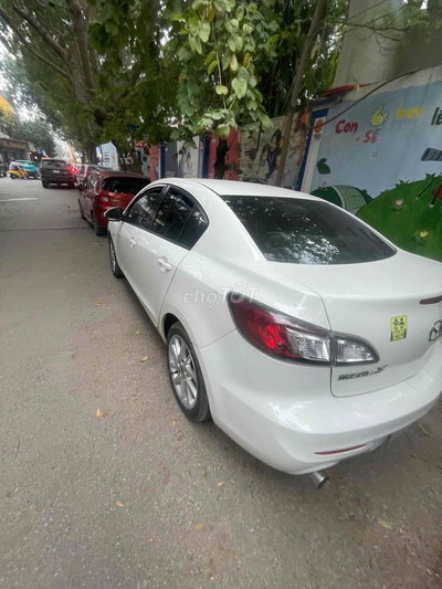 Mazda 3 2014 S 1.6 AT - 98000 km