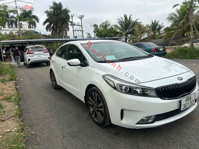 Xe Kia Cerato 1.6 AT 2018