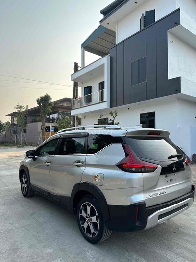 Mitsubishi Xpander.2020. Cross Bạc 7 chỗ