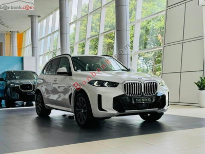 Xe BMW X5 xDrive40i M Sport 2025