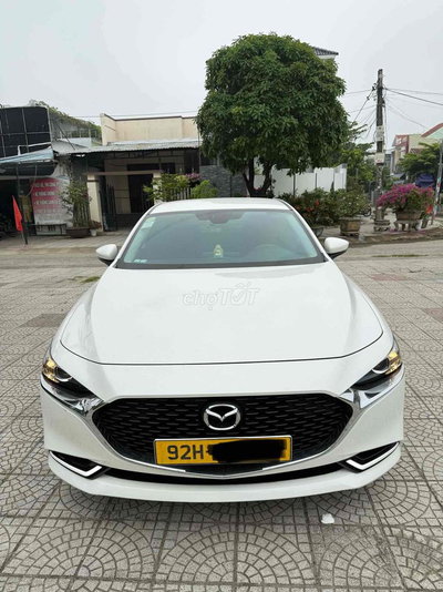 Mazda 3 2023 Luxury Trắng 34.000 km