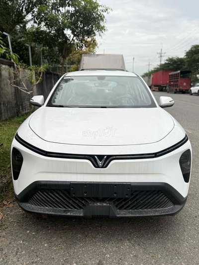 LIMO GREEN GIAO LIỀN+90TR NHẬN XE+GÓP 9TR6/THÁNG