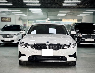 BMW 320i Sport Line 2022 Trắng 21,000 Miles