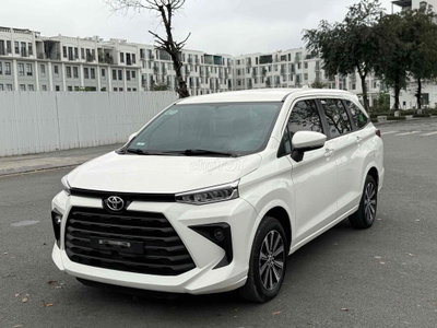 Cần Bán Toyota 1.5 AT 2022 Màu trắng ,tự động