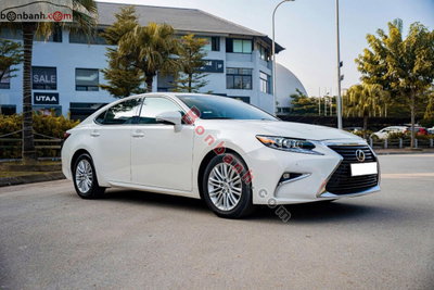 Xe Lexus ES 250 2016