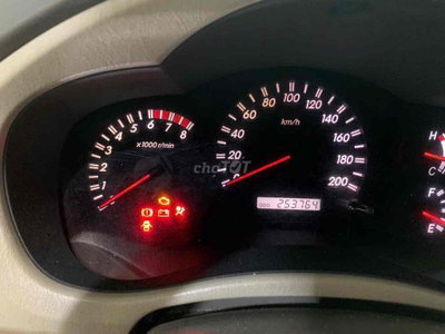 Toyota Innova 2010 G - 253000 km