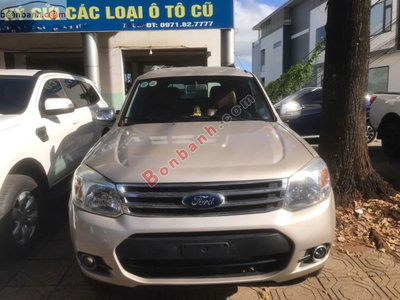 Xe Ford Everest 2.5L 4x2 MT 2015