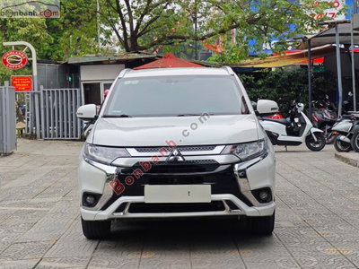 Xe Mitsubishi Outlander 2.0 CVT 2023