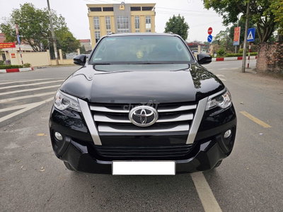 Toyota Fortuner 2.4G 4x2MT cuối 2019 3v Km Xịn