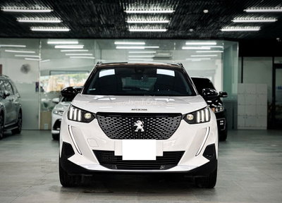 Peugeot 2008 GTLine 2022 Trắng 30,000 km