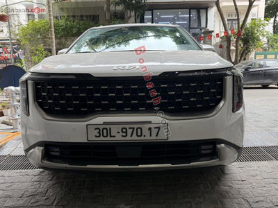 Xe Kia Carnival Signature 2.2D 2024