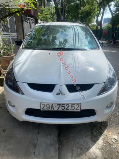 Xe Mitsubishi Grandis 2.4 AT 2005
