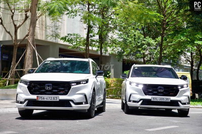 2 xe CRV RS HEV 2024 & 2025 NHẬP THÁI LAN…CẦN BÁN