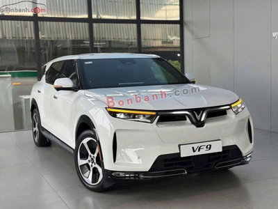 Xe VinFast VF9 Eco 2025