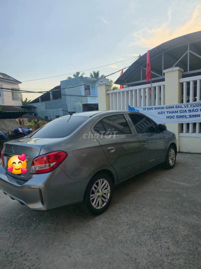 Mitsubishi Attrage 2020 Số sàn Xám