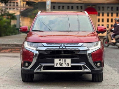 Outlander 2020 Premium