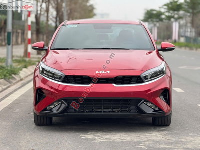 Xe Kia K3 Premium 2.0 AT 2025