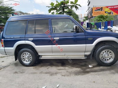Xe Mitsubishi Pajero 3.0 2004