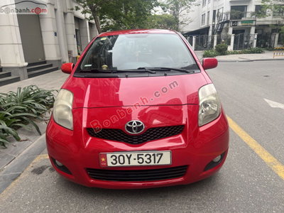 Xe Toyota Yaris 1.3 AT 2010