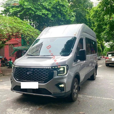 Xe Ford Transit Premium 2025