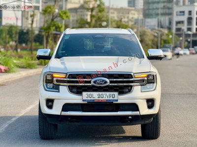 Xe Ford Everest Titanium Plus 2.0L 4x4 AT 2024