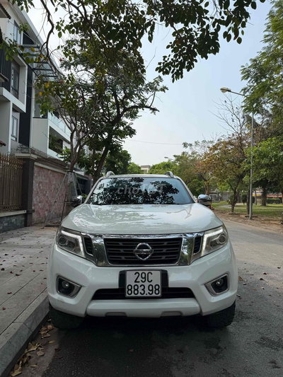 Nhượng Nissan Navara VL 2017 trân quý