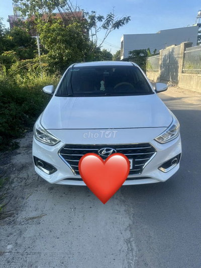 Hyundai Accent 2019 Trắng 127.000 km