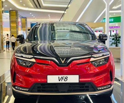 VF8 LUX PLUS-VAY 90%-BAO HS KHÓ-150TR NHẬN XE!