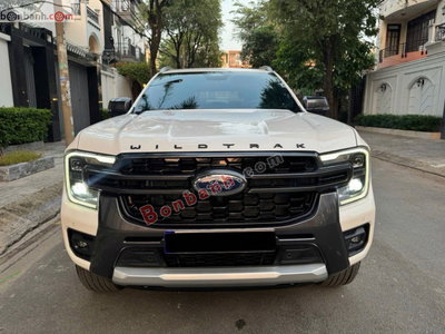 Xe Ford Everest Wildtrak 2.0L 4x4 AT 2024