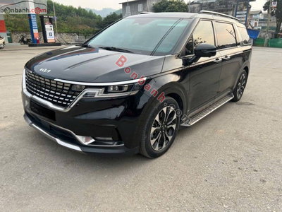 Xe Kia Carnival Signature 2.2D 2022
