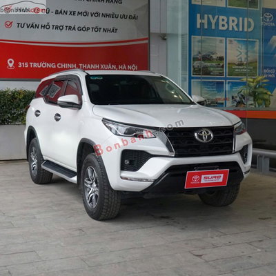 Xe Toyota Fortuner 2.4L 4x2 AT 2022
